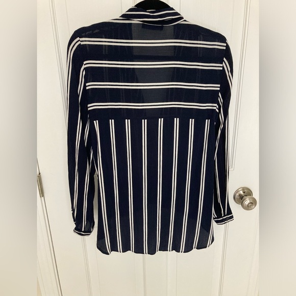 Zara trf Blu and white striped top - Picture 3 of 7